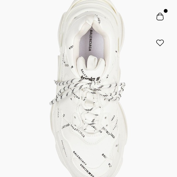 Authentic Balenciaga Triple S sneakers - Picture 7 of 8